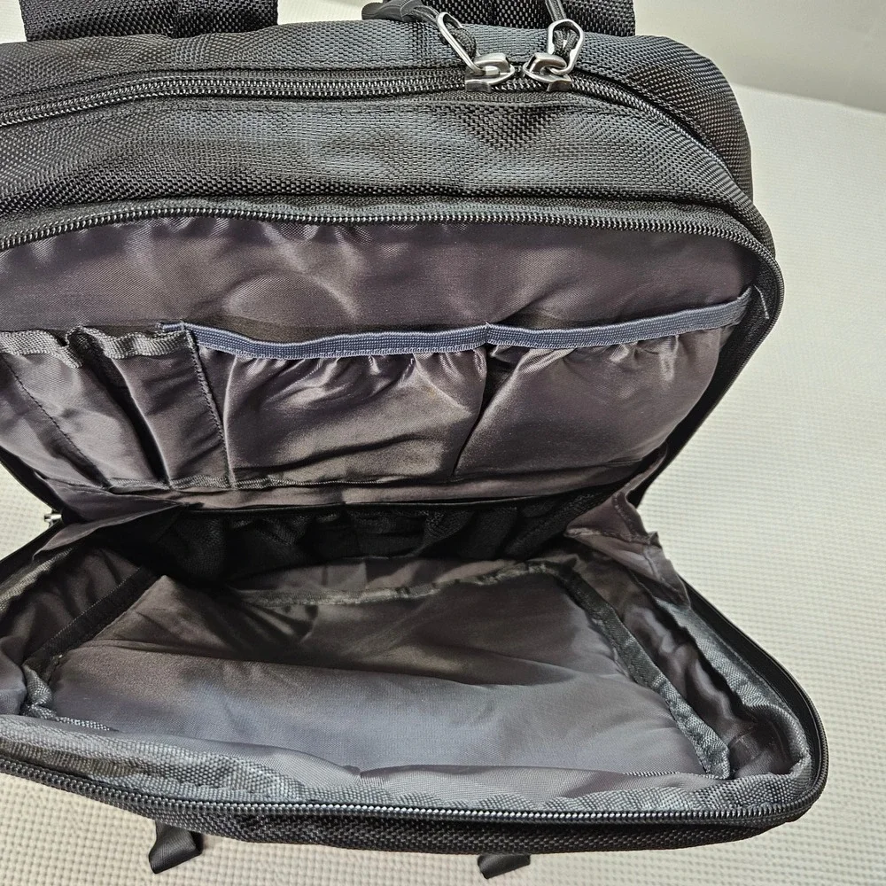 MAXcases‎ Black Gray Slim Tech Backpack Laptop Bag with USB Charging Port